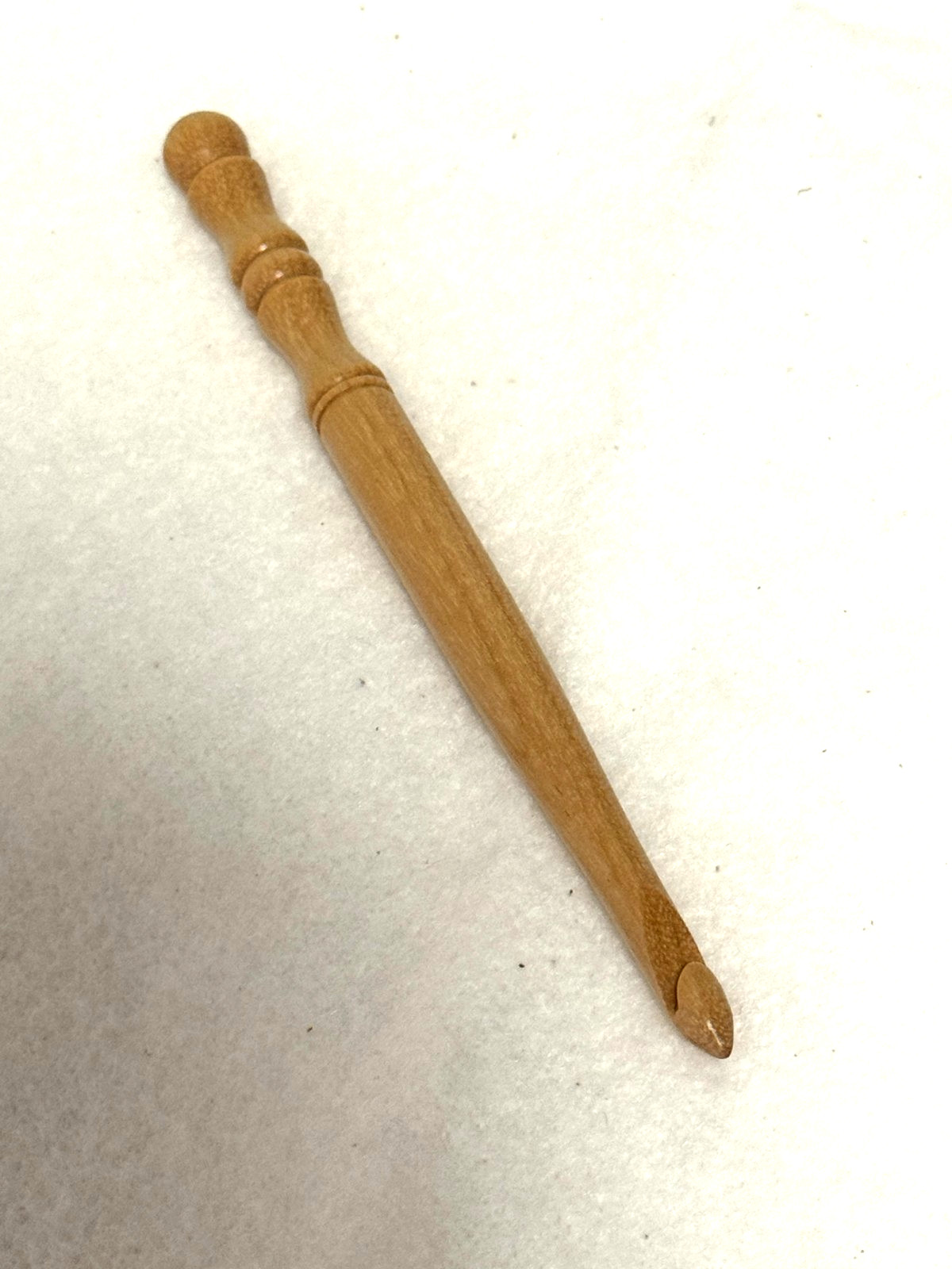Beautiful Hand carved OREGON MAPLE WOOD  YARN  CROCHET HOOK  size K