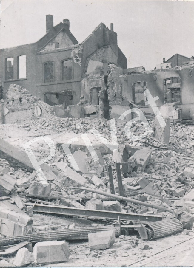 Photo WW II Wehrmacht Destruction Maubeuge France F1.42
