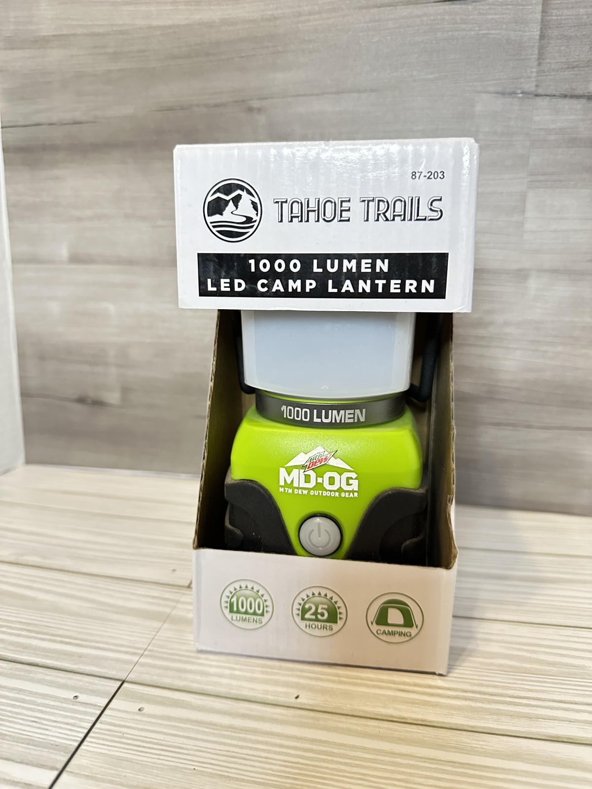 Mountain Dew MD-OG (Tahoe Trails 1000 Lumen LED Camping Lantern)