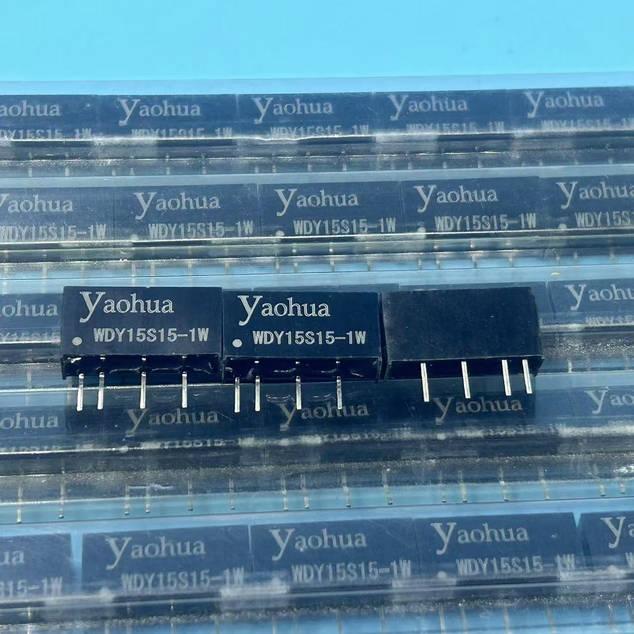 New WDY15S15-1W DC-DC Converter 15V 1W x 1pc