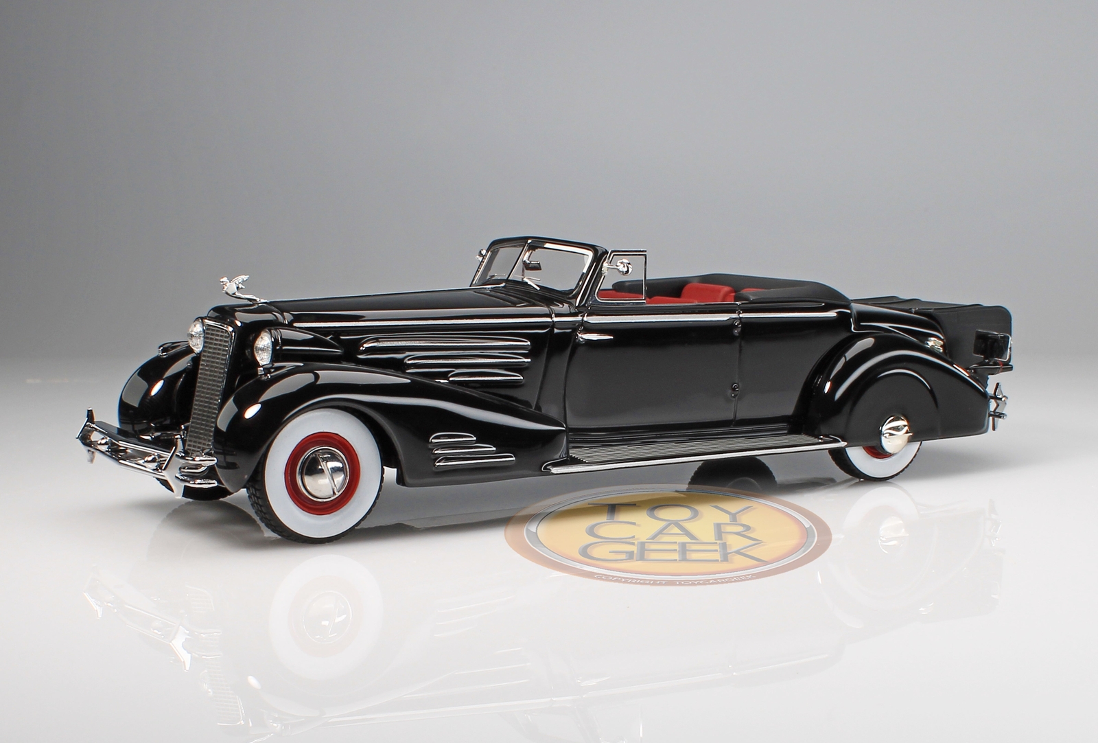 1934 Cadillac 452D V16 Victoria Convertible Coupe, Open - Black 1:43 Stamp Model
