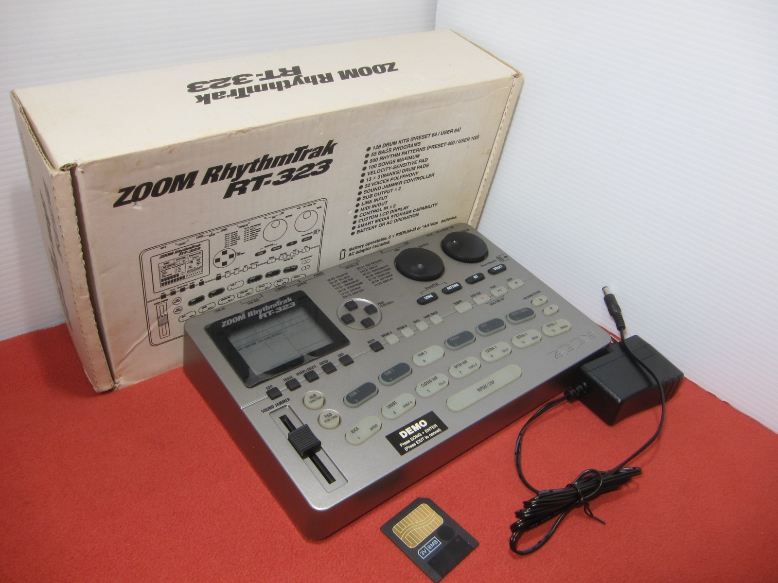 Zoom RT-323 RhythmTrak Drum Bass Machine New Battery Tested w/ power supply, 8MB