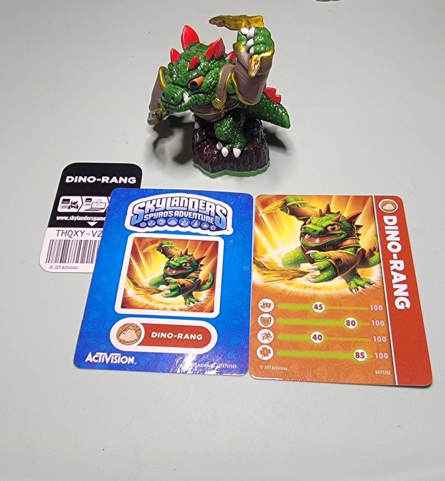 Skylanders Spyro's Adventure Dino-Rang Figure, Character Card, Sticker, and Code