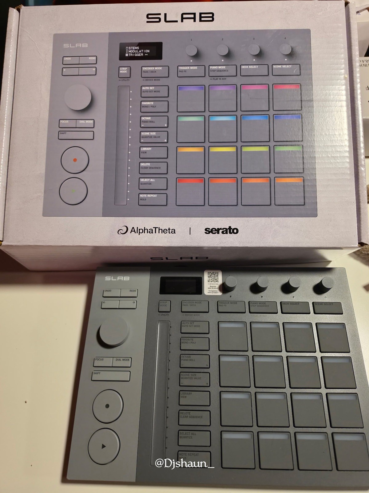 AlphaTheta SLAB Music Production Controller for Serato Studio