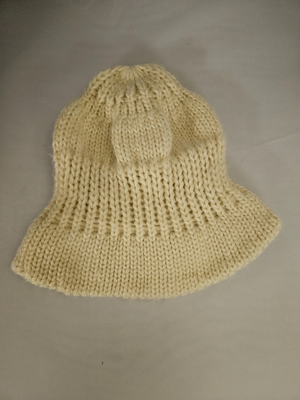 Cream Knit Women's Beanie/Bucket Hat