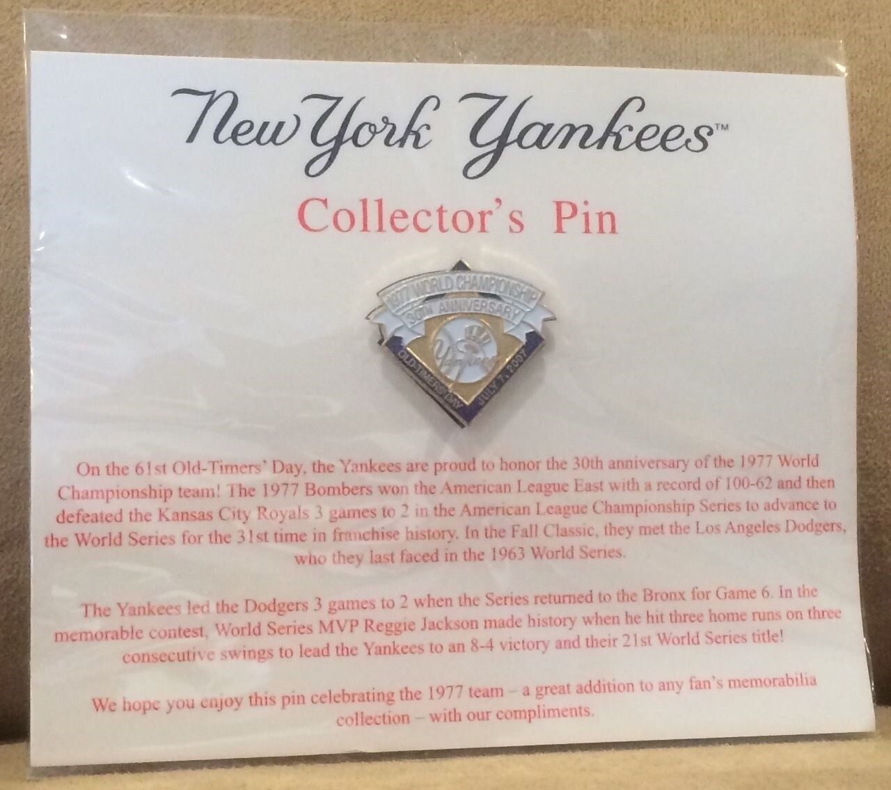 New York Yankees Collectors Pin Old Timers Day 30th Anniversary 1977 Team SGA