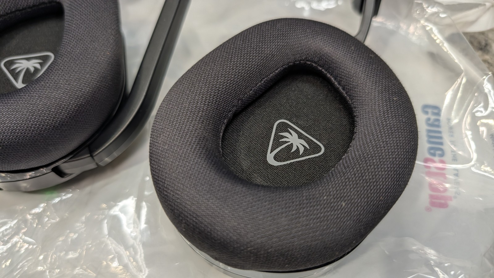 Turtle Beach Stealth 600 Wireless Gaming Headset Amplified Xbox PC Black