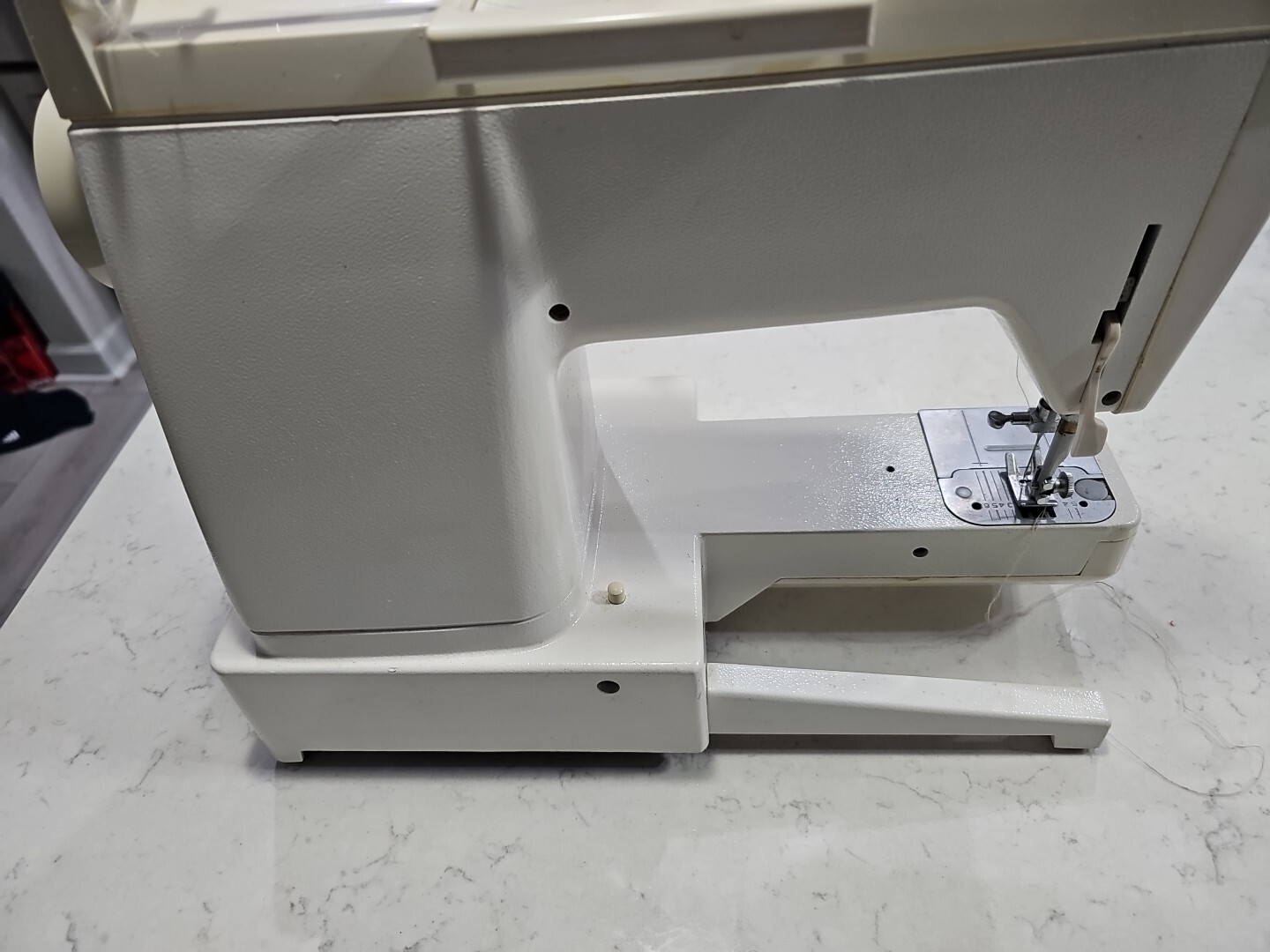 Bicor Sewing Machine VX-1005 As Is Works Well