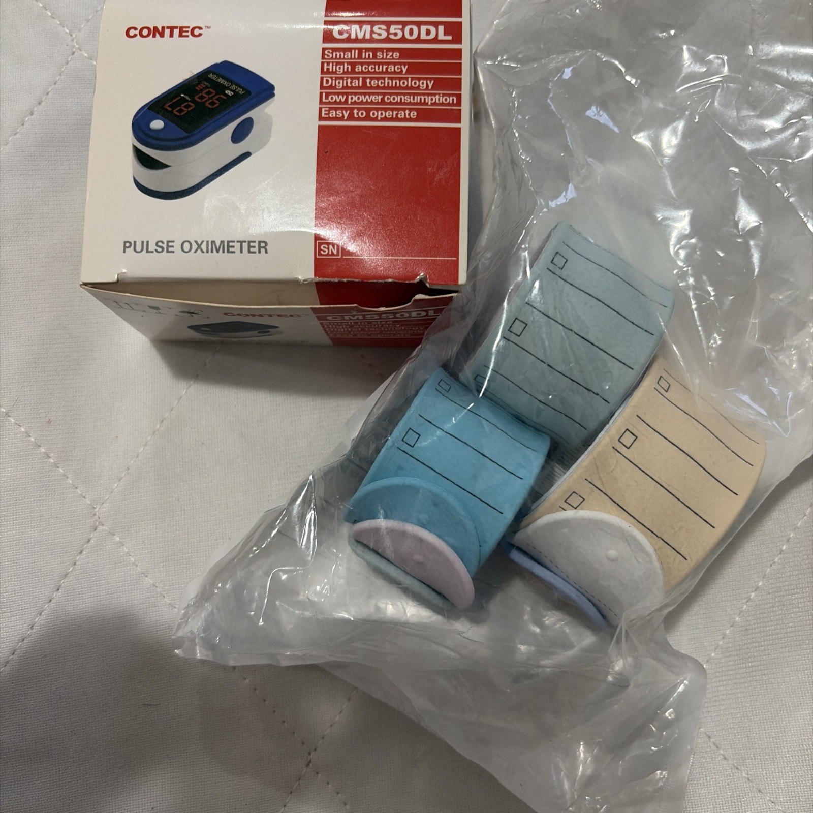 Pulse Oximeter CMS50DL 6 Waterproof Nursing Wrist Pads Nursing Caregiver Medical