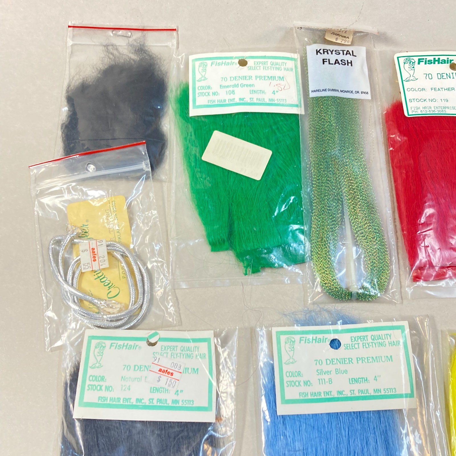 Fly Tying Supplies Materials Hair Feathers Scissors & Thread Holding Bobbin