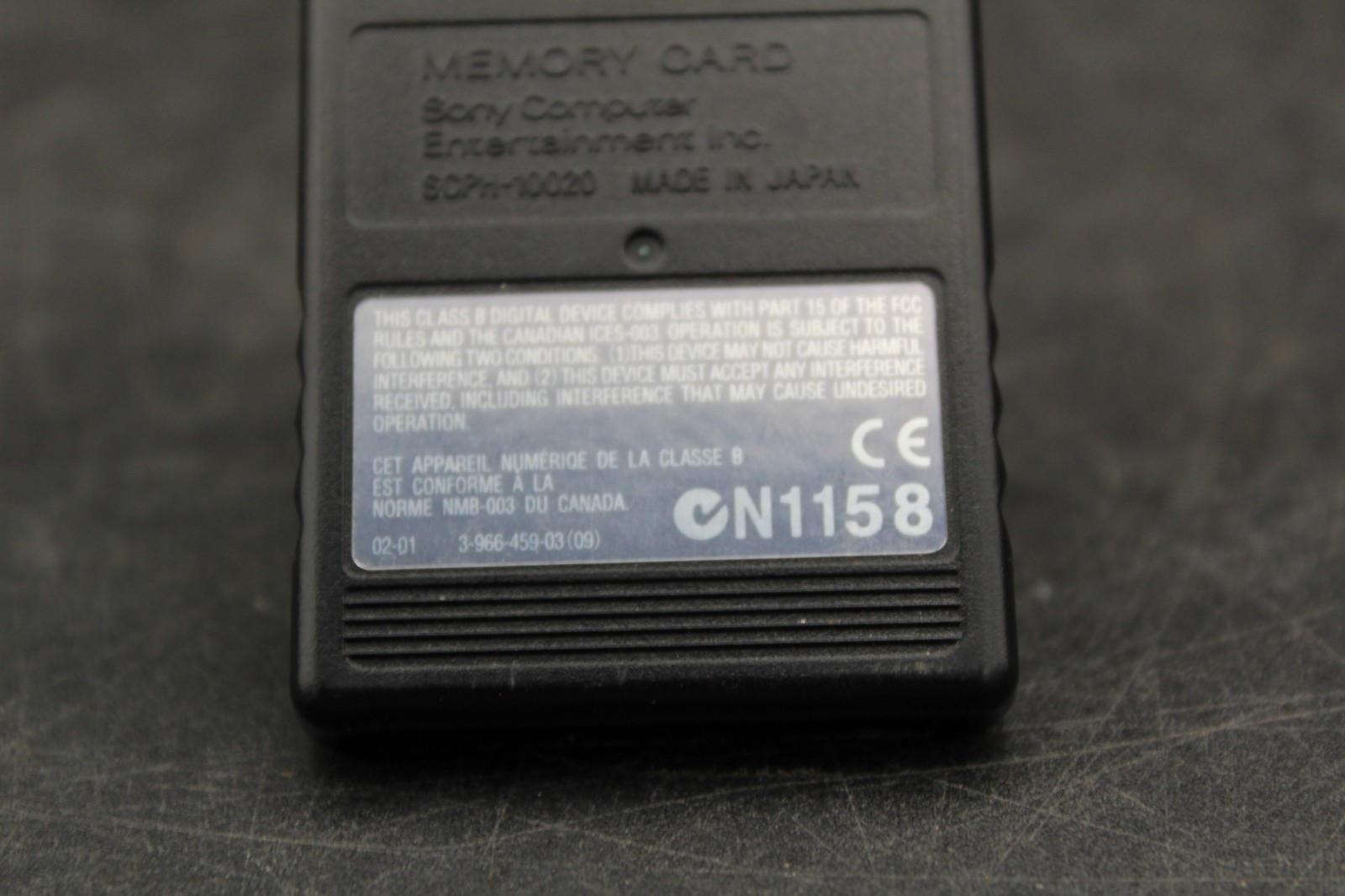 (1) Sony Memory Card 8MB PS2 Playstation 2 SCPH10020 - Black *UNTESTED*