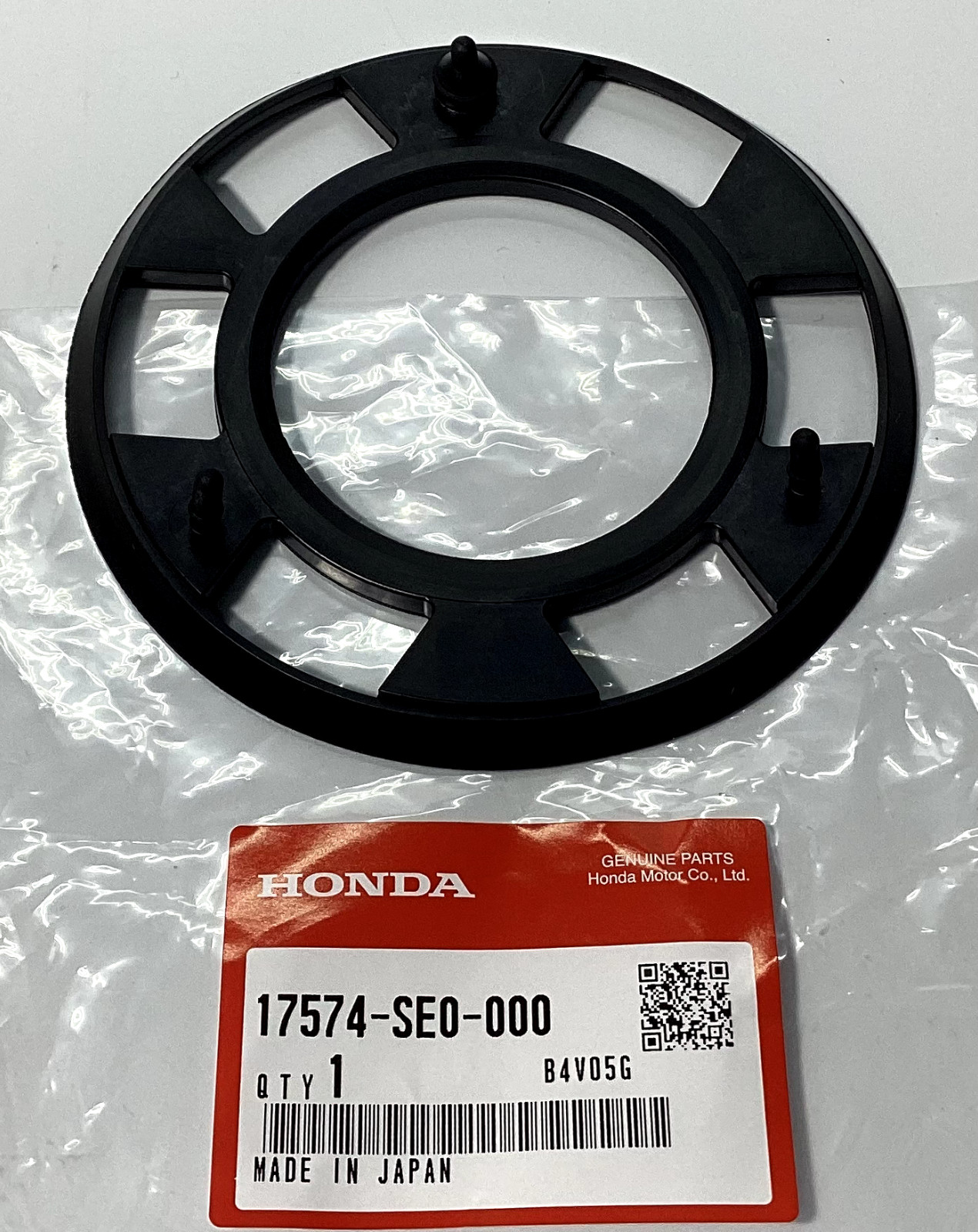 New Genuine Honda-Acura Gasket, Base 17574SE0000 / 17574-SE0-000 OEM