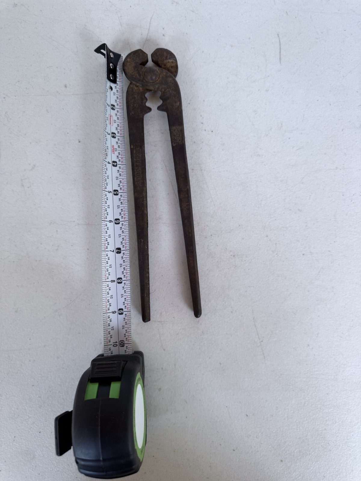 McKaig-Hatch Blacksmith Ferrier Nipper 10”