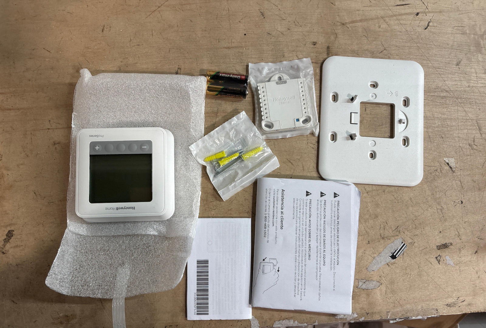 Honeywell T6 Pro Programmable Thermostat (TH6210U2001)