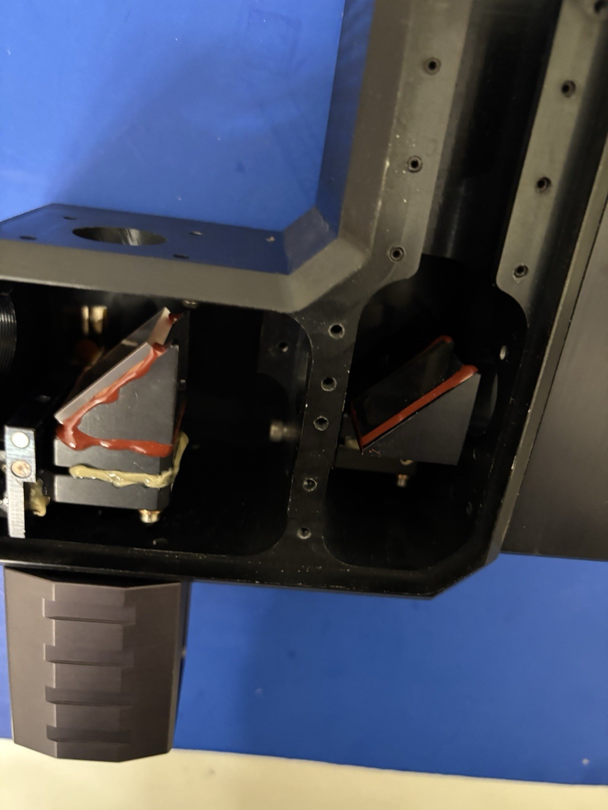 Microscope Laser Aperture for Viral Sampling