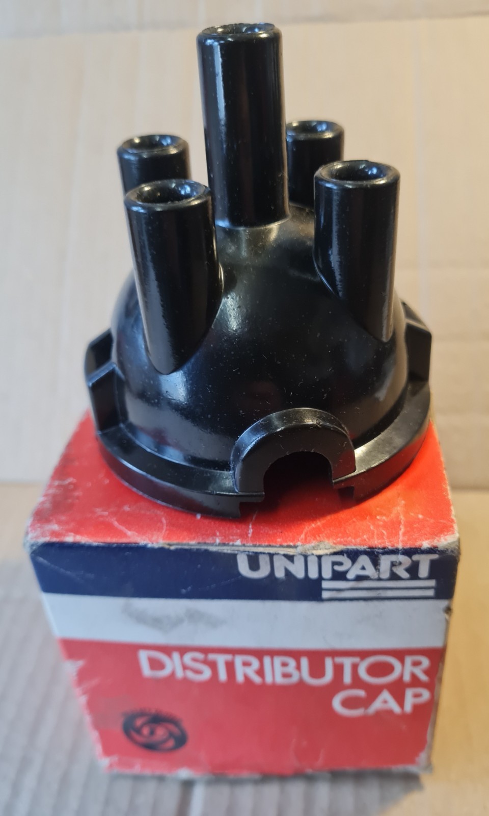Classic Mini Unipart Distributor Cap 25D4 Top Entry Exit Type GDC103 NOS