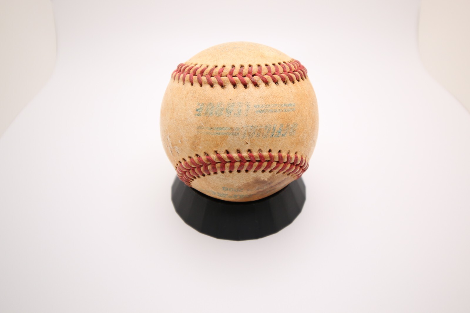 baseball holder stand display