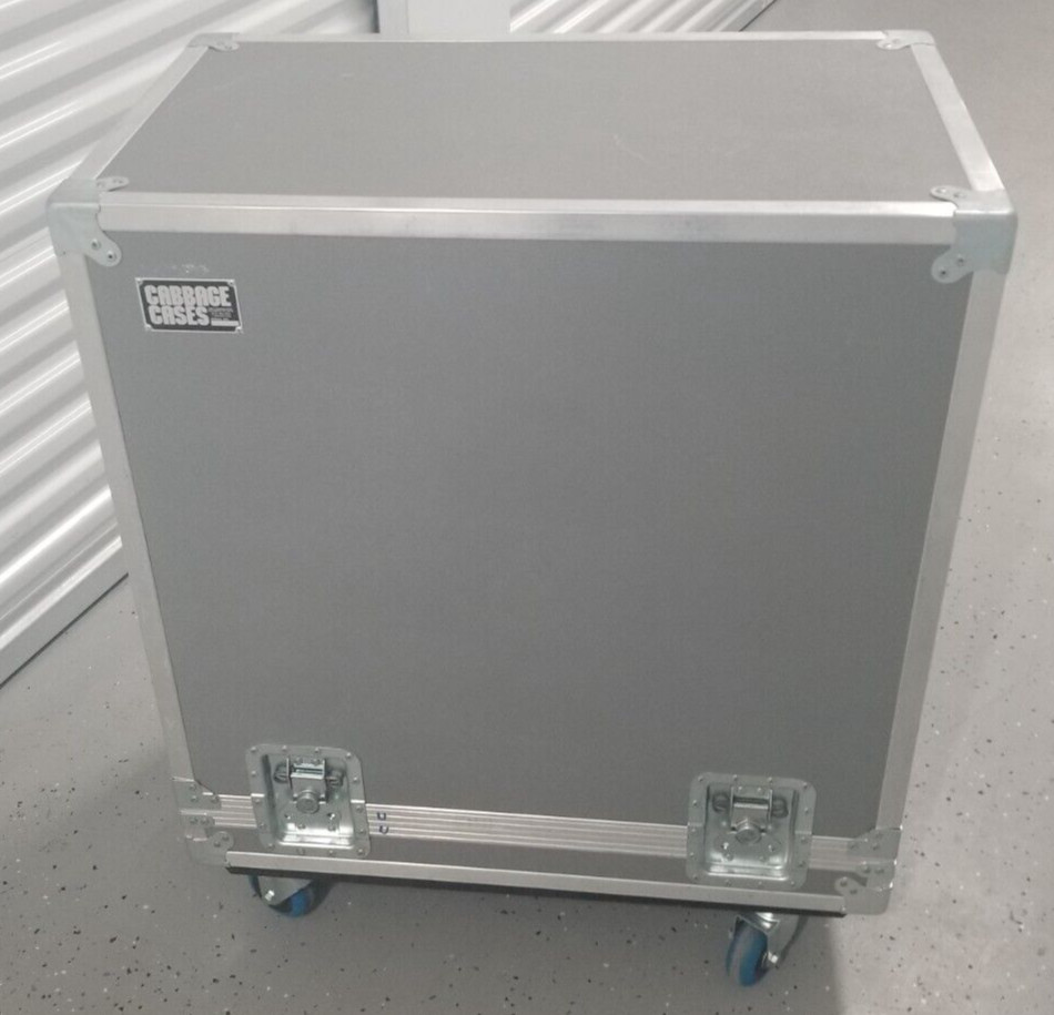 Cabbage Cases Amplifier Speaker Rolling Flight Case - 30 x 18 x 37H - Gray