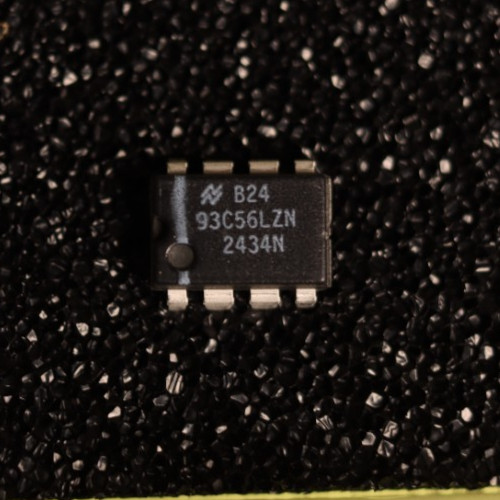 93C56LZN National Semiconductor NOS EEPROM 2KBIT Microwire 8DIP