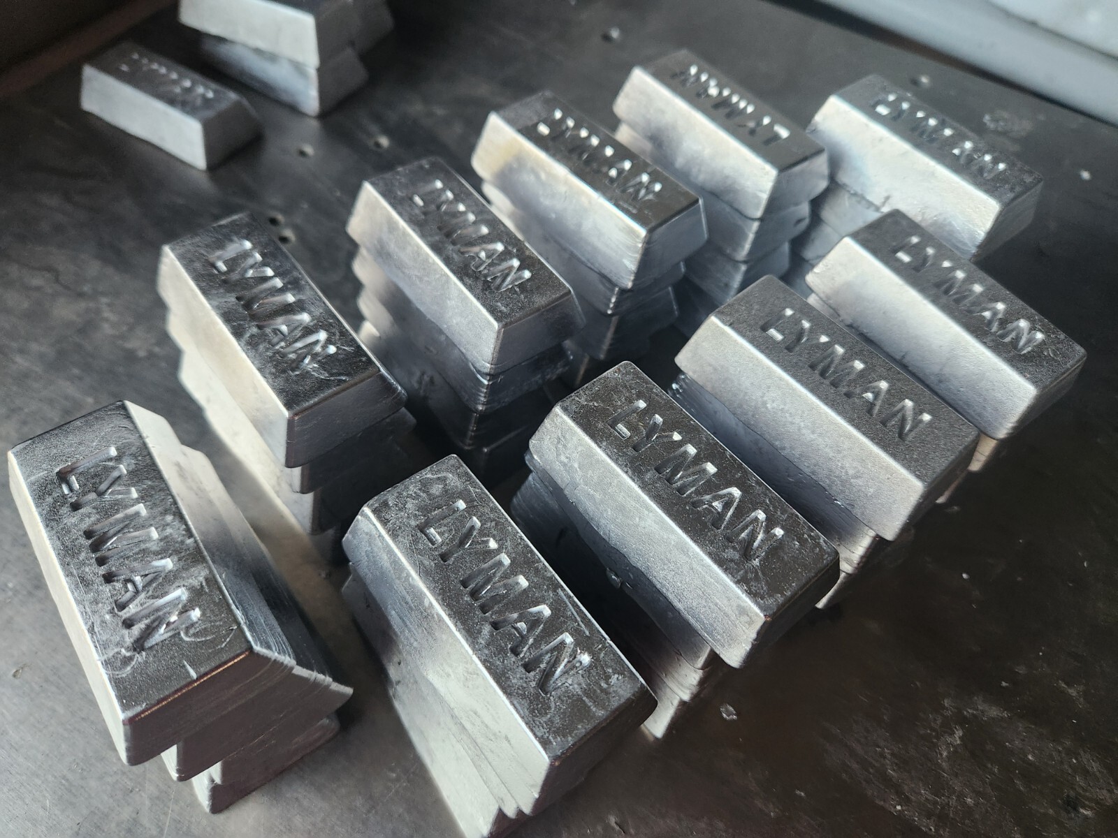 LEAD INGOTS, 21-1 LB WEIGHTS, SINKERS, JIGS, CASTING PROJECTS OR WHATEVER