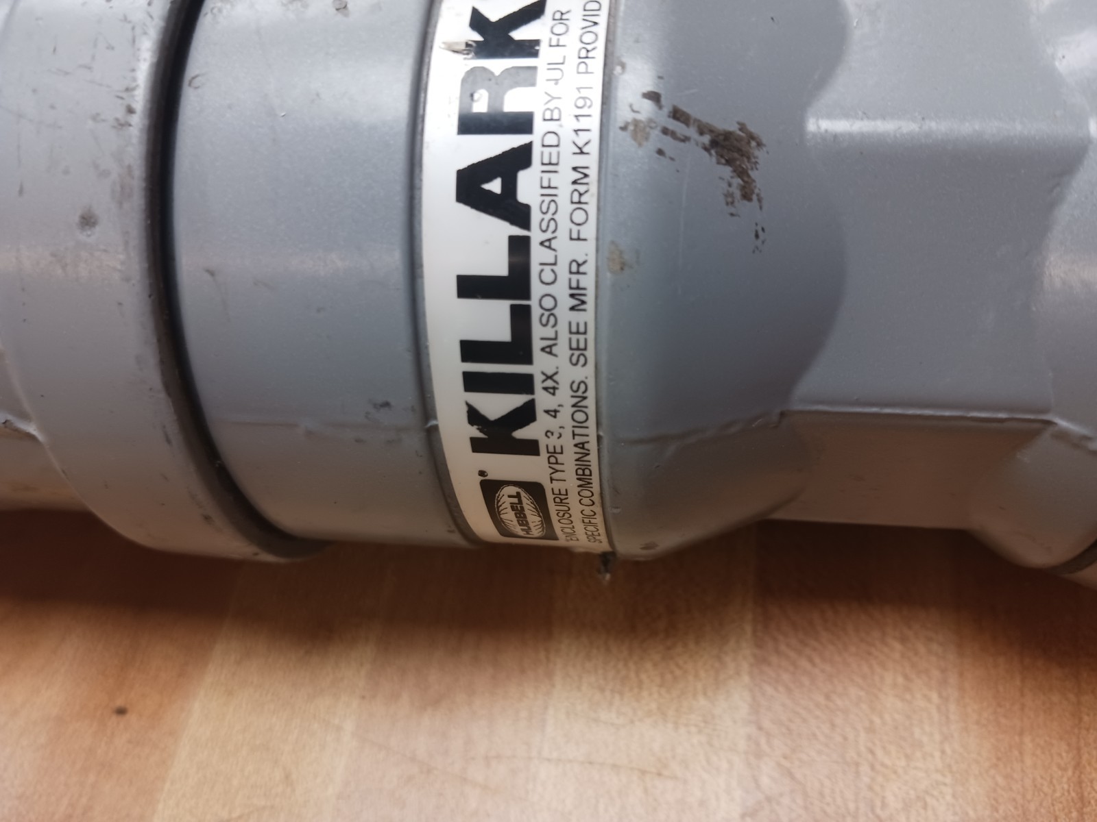 KILLARK VPR6465 EXPLOS PROOF FEMALE PLUG 60A 600V MAX 3W 4P. (E8)