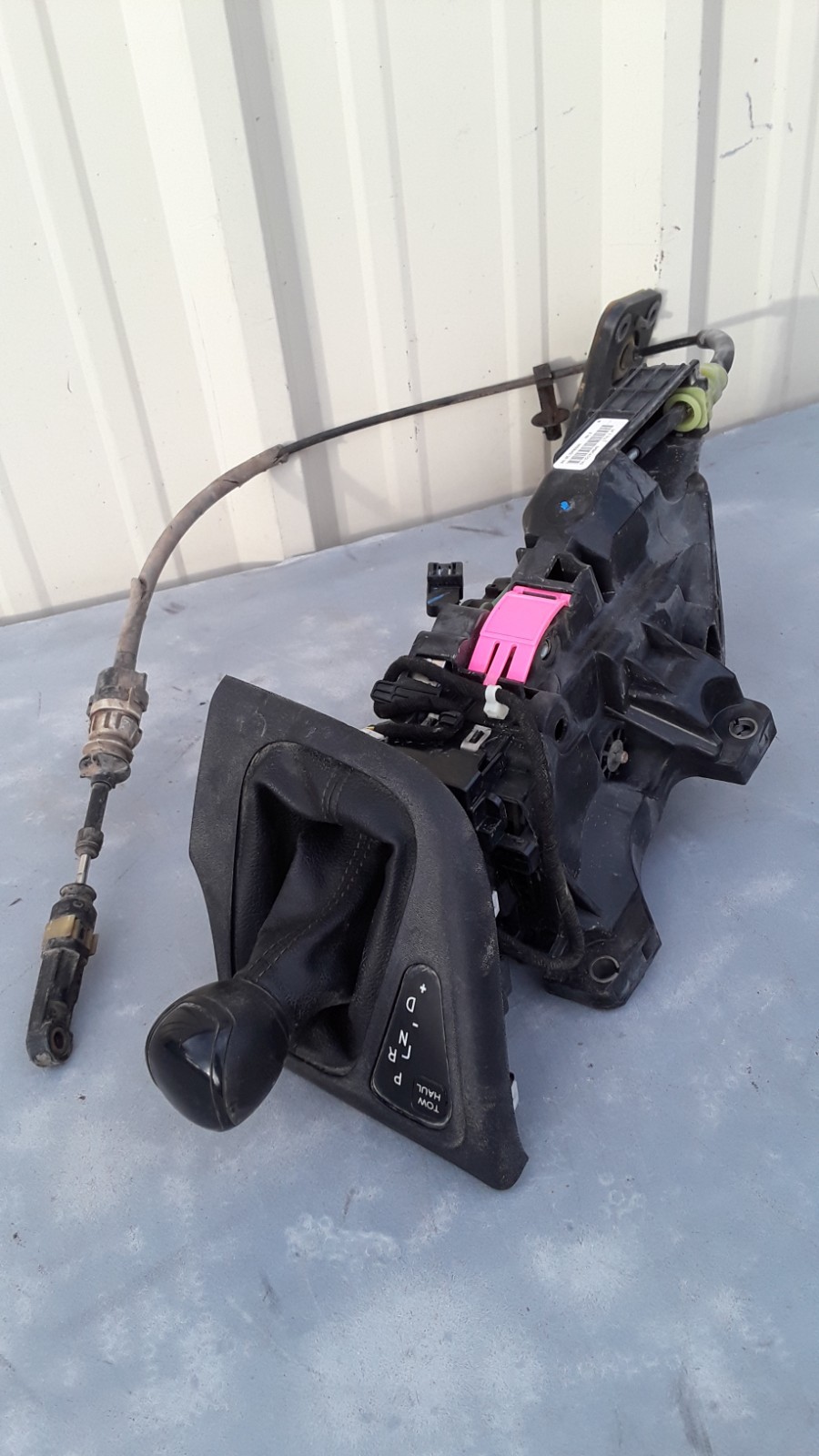 14-21 RAM PROMASTER-Shifter Gear Floor Shift Selector 05154965AA