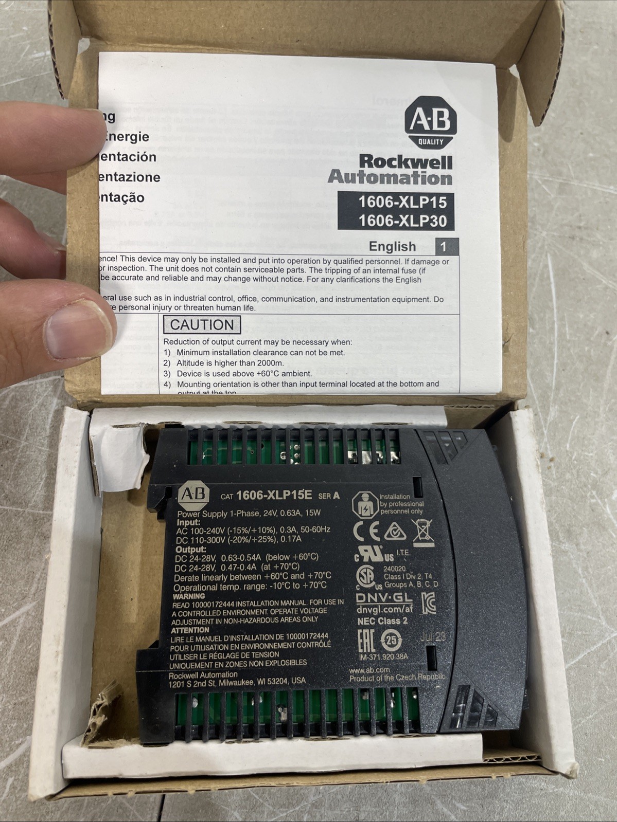 YG Allen Bradley 1606-XLP15E Power Supply 100-240v-ac 0.54-0.63a 24-48v-dc 15w