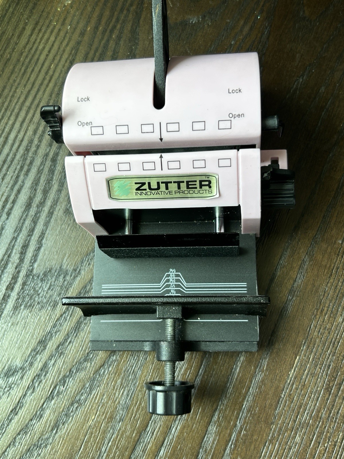 Zutter Bind It All V2.0 Pink Scrapbooking Spiral Binding Machine Used