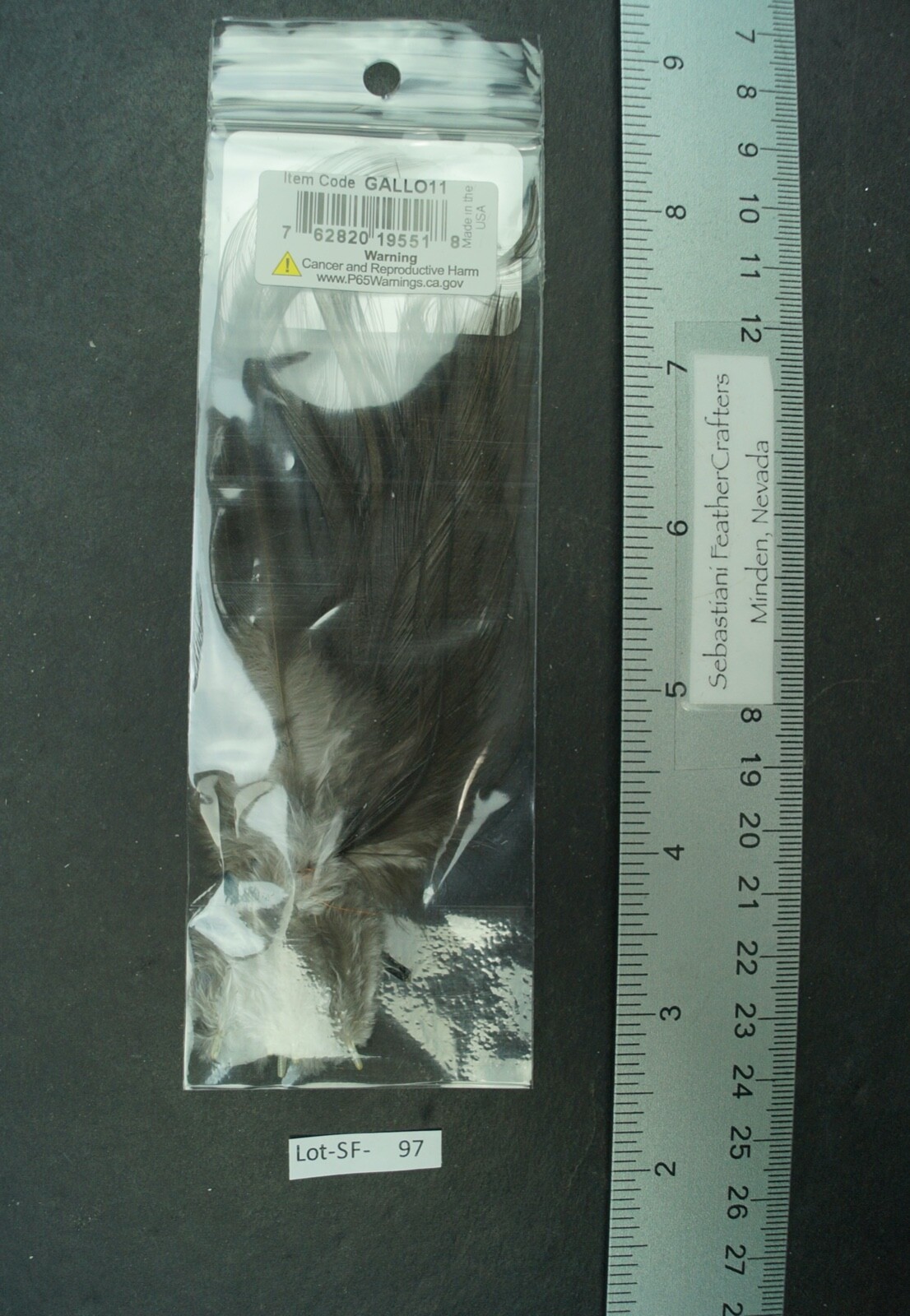 Hareline Gallo De Leon Black Saddle Hackles Lot-SF 97