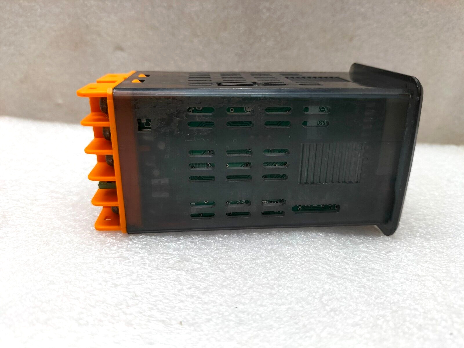SELEC TC544A DIGITAL TEMPERATURE CONTROLLER