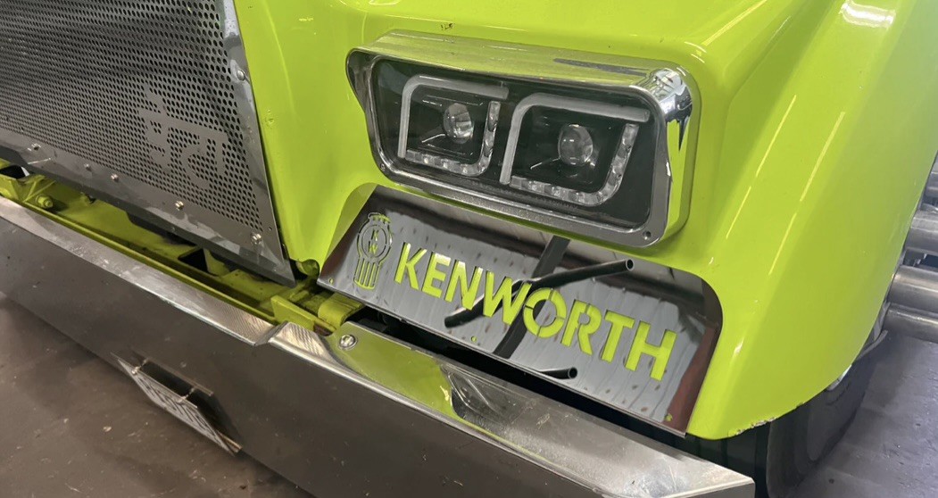 New! Kenworth T600, T800 & W900 Stainless Steel Fender Shield Set