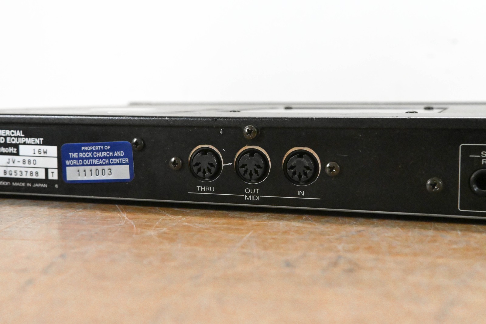 Roland JV-880 Multi Timbral Synthesizer Module CG011TE