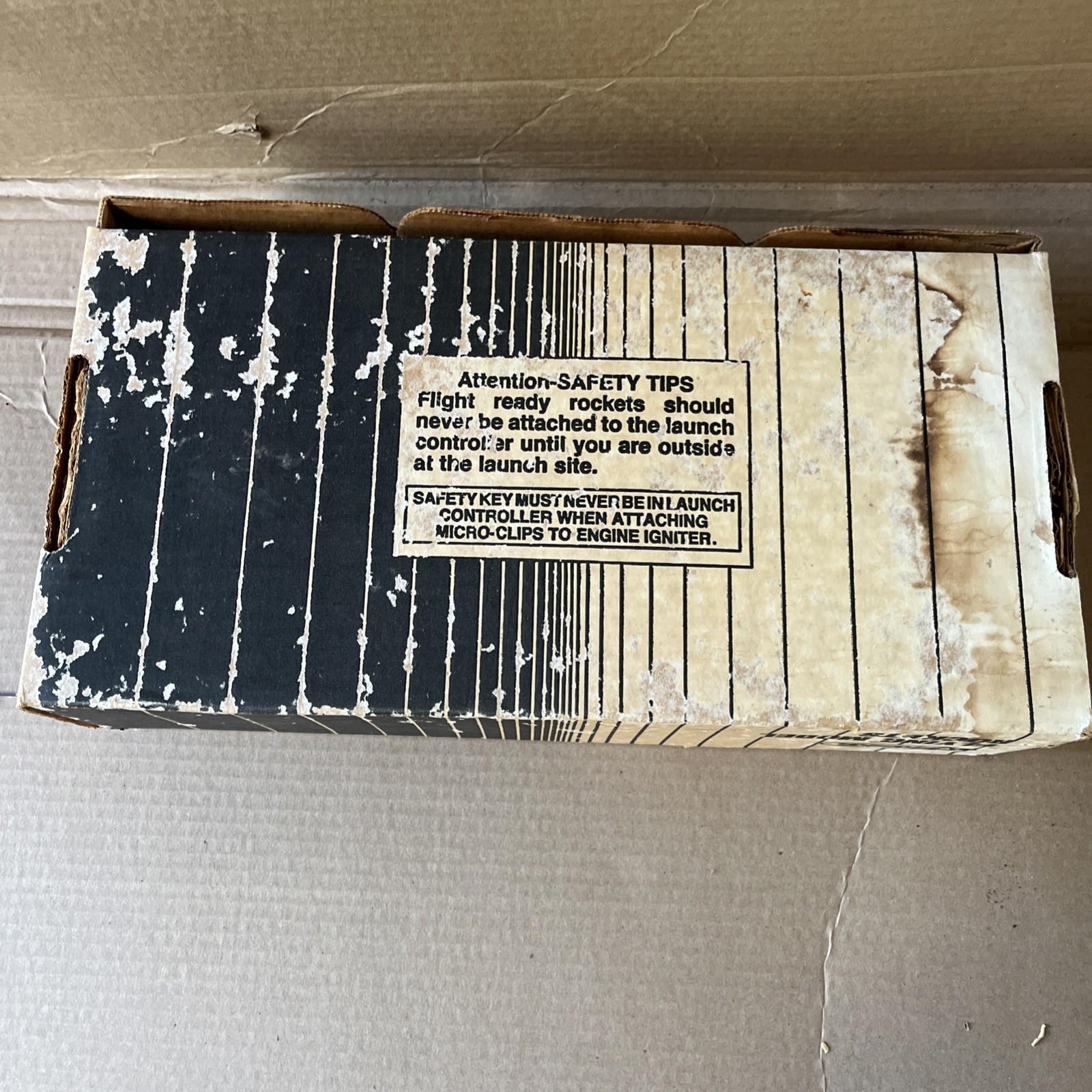 Vintage Estes Model Rocket Starter Set Operations Range Box