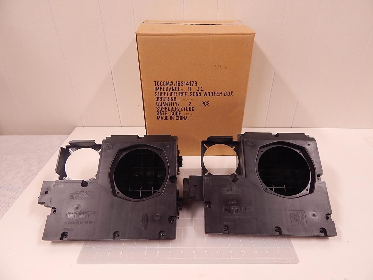 LOT OF 2 ZYLUX 1631417B SCN5 SUBWOOFER BOX T84657