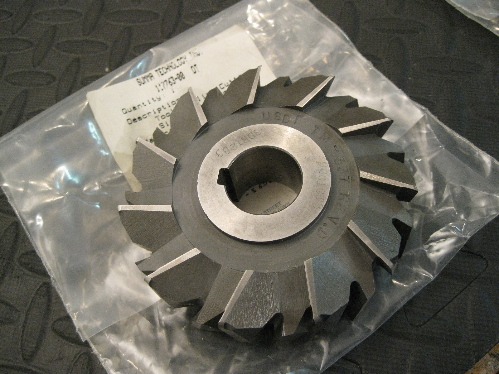 4"x1"x 1"x.08 R. B.S. STG. TH. Side Mill, USBI