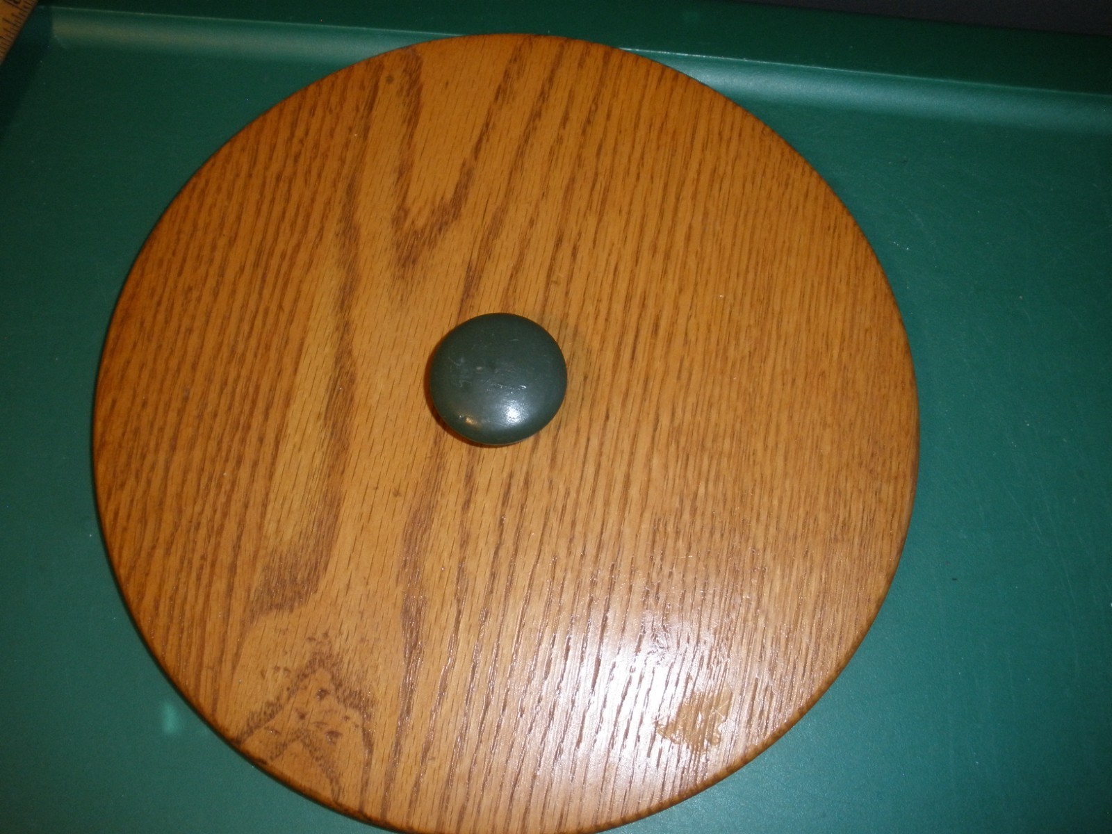 Wooden Lid 9" Round with Green Handle Knob EUC
