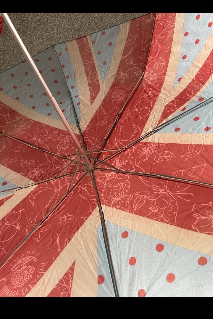 Crabtree & Evelyn Umbrella