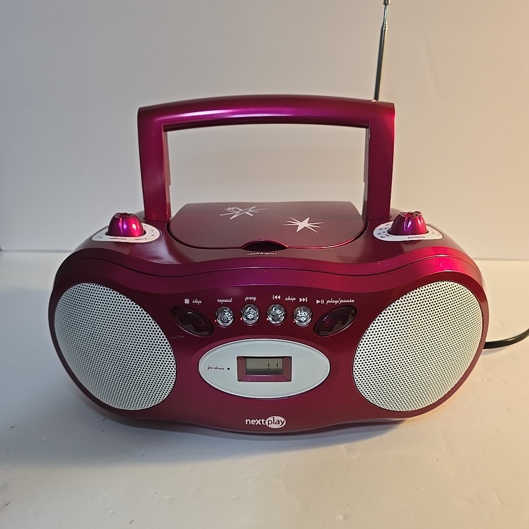 DEFECTIVE Rare Next Play Glitz Glitter CD Player  Radio ModelNP400GB G3D