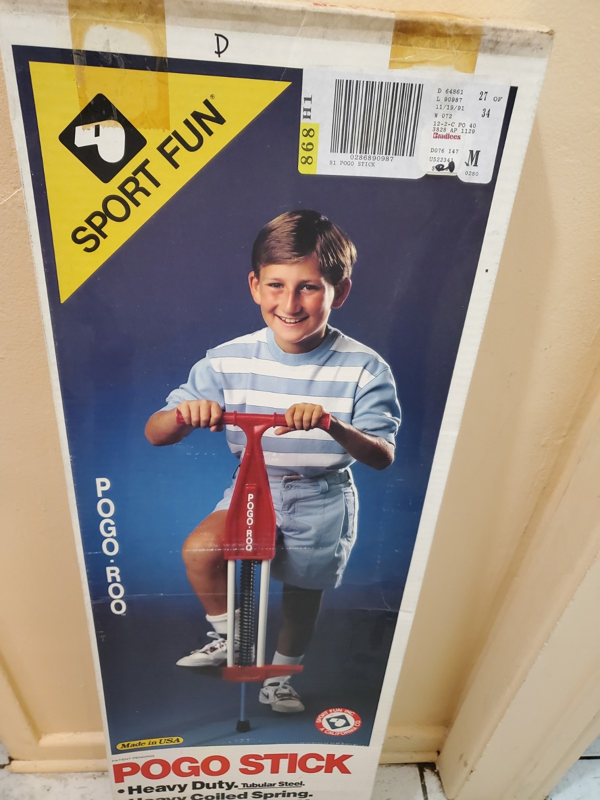 Vintage Pogo Roo Pogo Stick. 40" tall x 11" Wide Sport Fun Inc Made in USA NEW