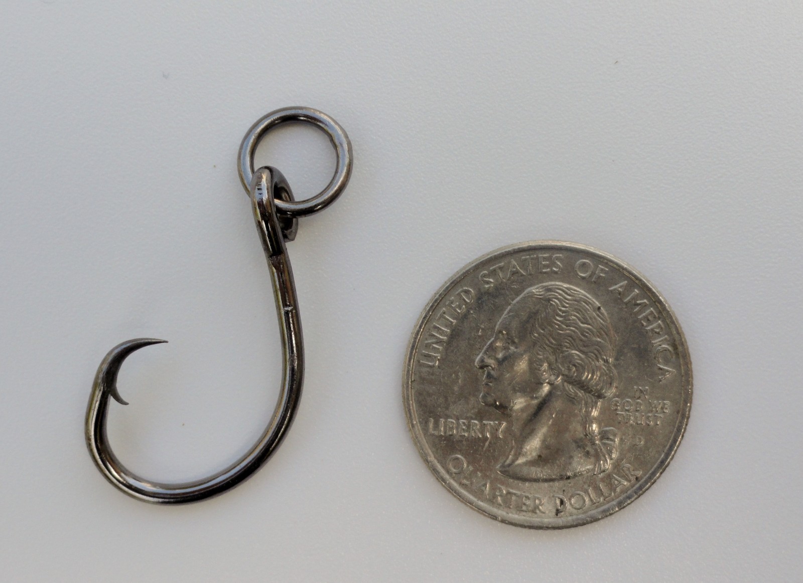 48 Ringed Circle Hooks 4x Strong Size # 6 - 48 Fishing hooks