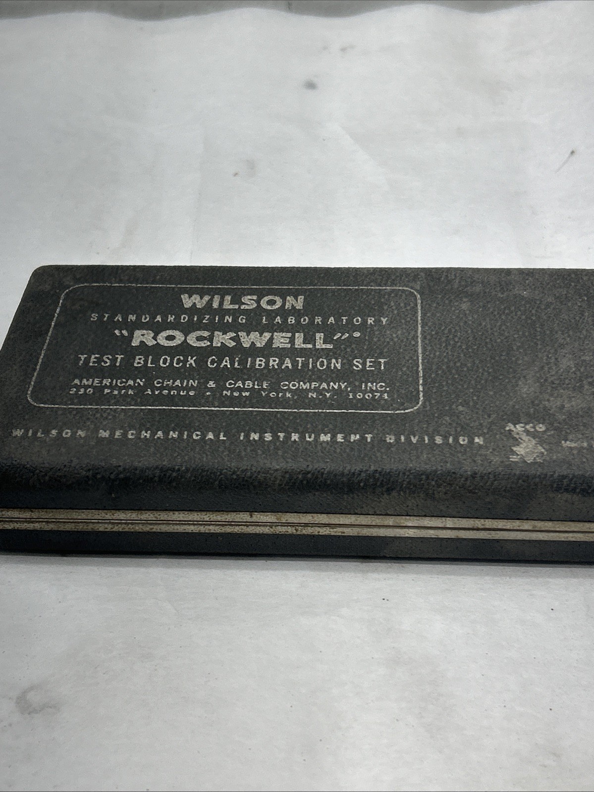 Wilson Rockwell Test Blocks. Rockwell Calibration Blocks. B Scale
