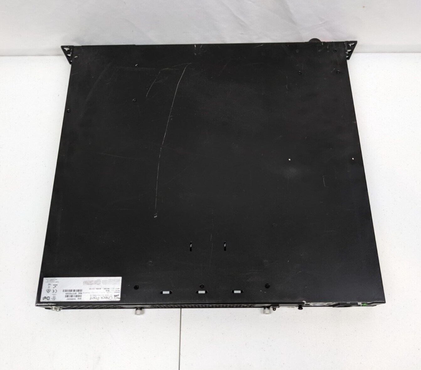 Check Point 5200 PB-20 100-240V Firewall Network Security Appliance