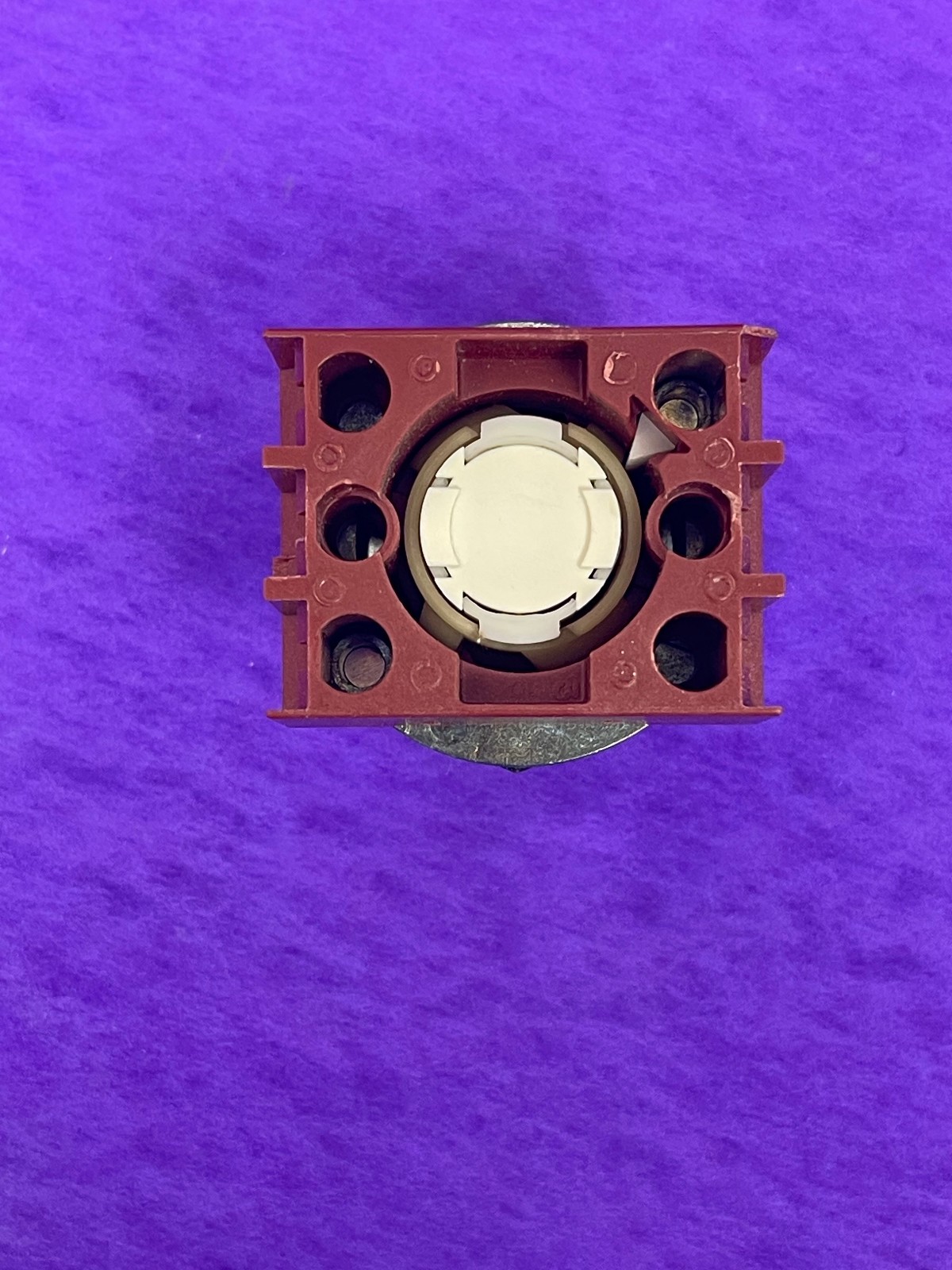 New Siemens 3SB03-PEG 30mm Green Extended Momentary Pushbutton