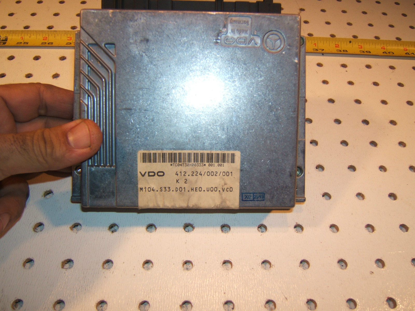 Mercedes 1994 W140 Sedan S320 under hood VDO T/LLR ECU Genuine MB OEM 1 Computer