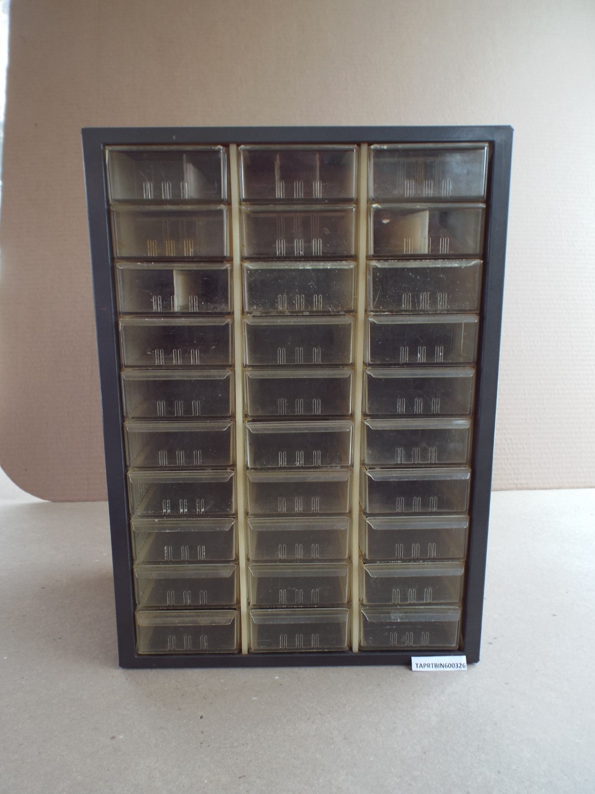VTG Rare 30 Drawer Akro Mils Metal Part Storage Cabinet Organizer USA (Read)