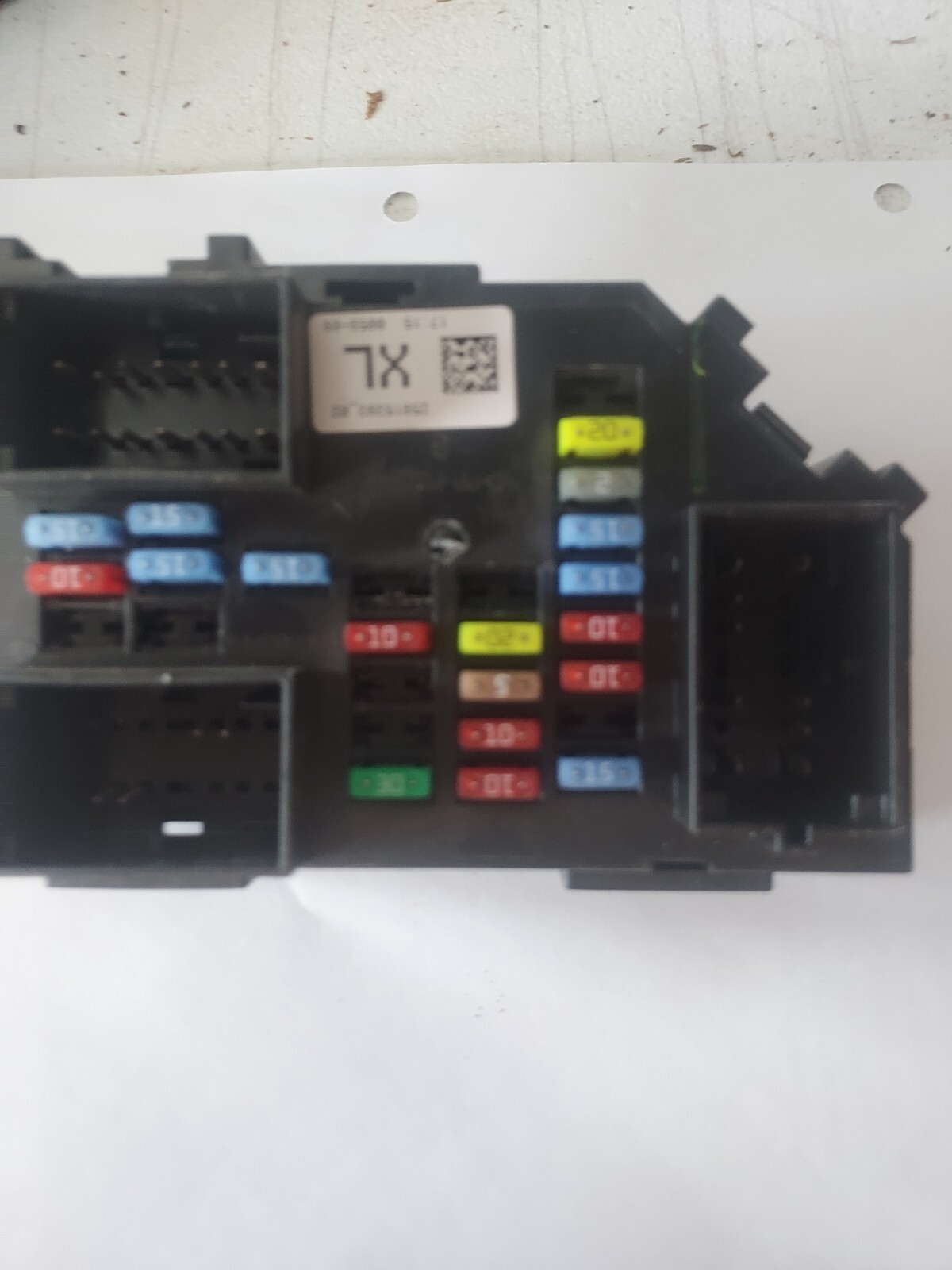 2008-2011 SILVERADO / SIERRA FUSE BOX RELAY CONTROL MODULE # 25815393_01 / OEM