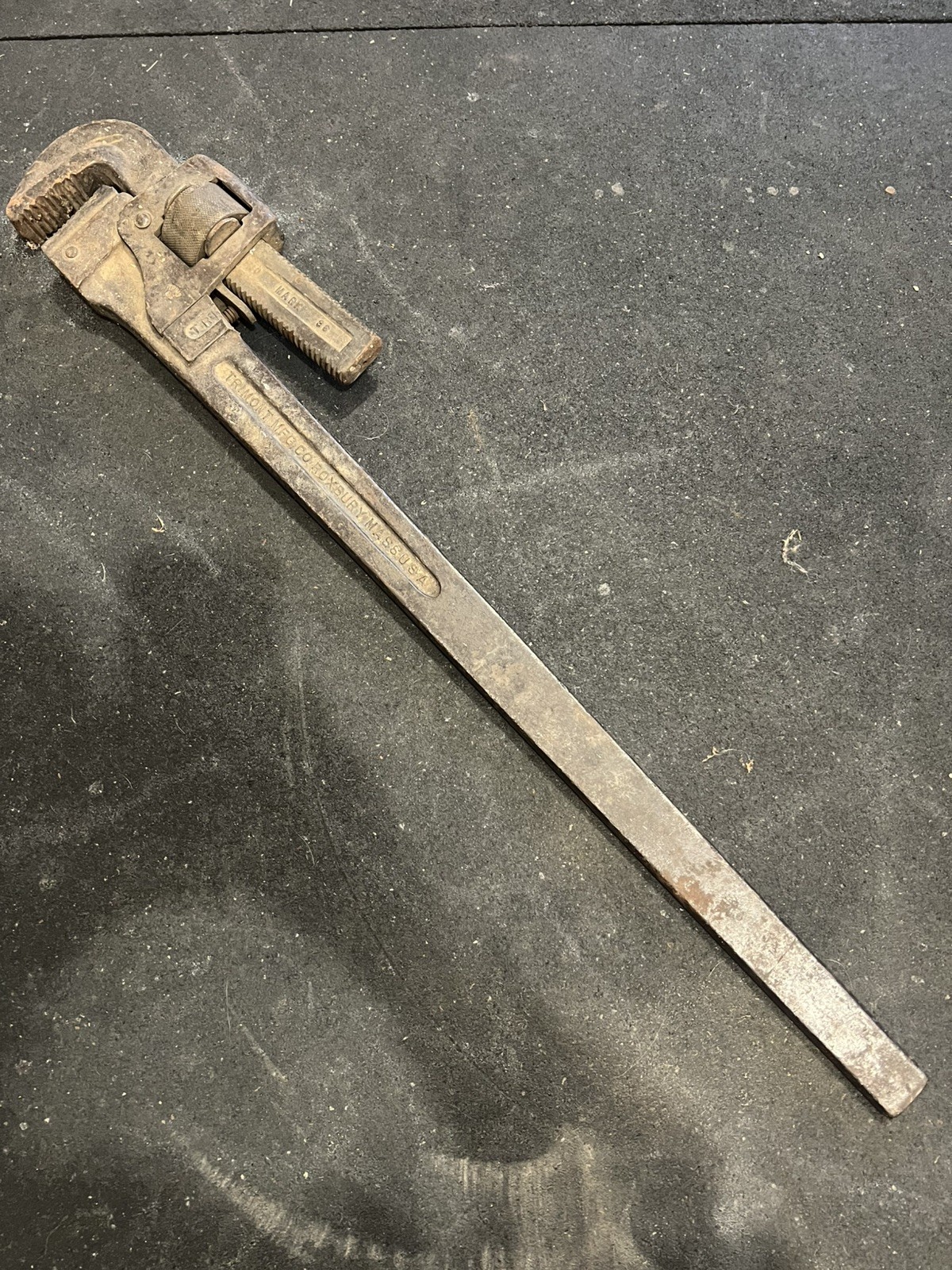 Trimont Mfg Co Roxbury Mass 36 Inch Trimo Pipe Wrench USA MADE Excellent Working