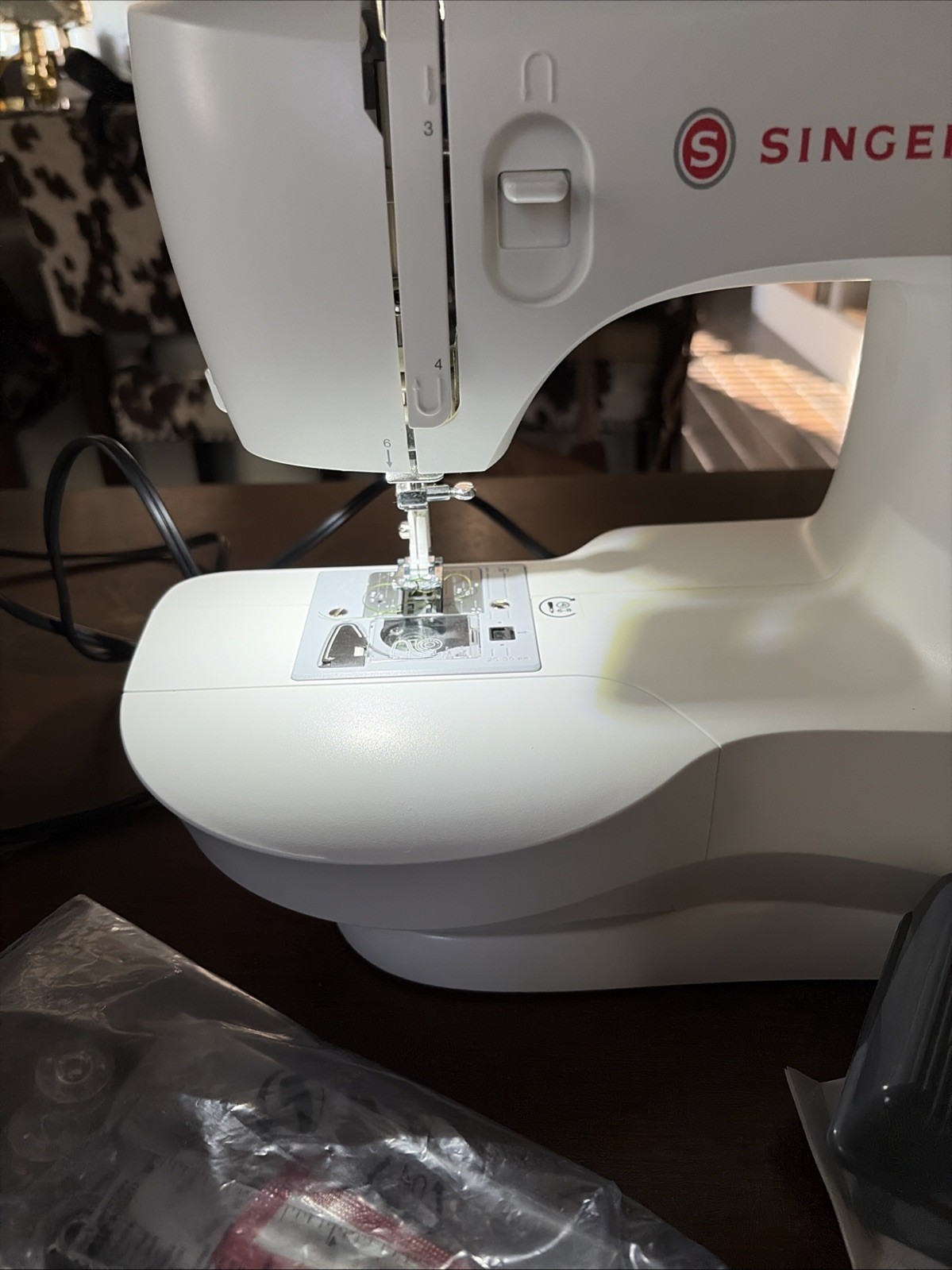 SINGER M3220 Seeing Machine Very Nice!