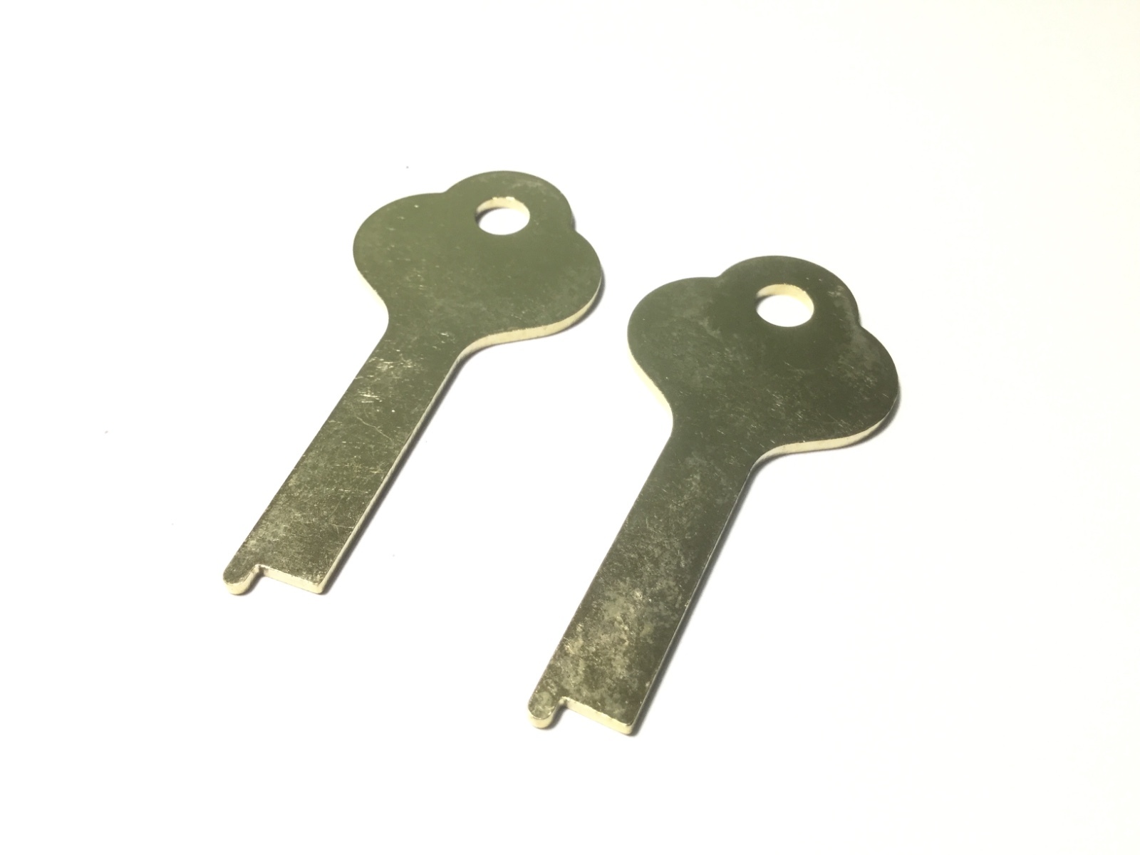 Medart 1332 Safety Deposit Box Key Blanks by Ilco, Set of 10 - Locksmith