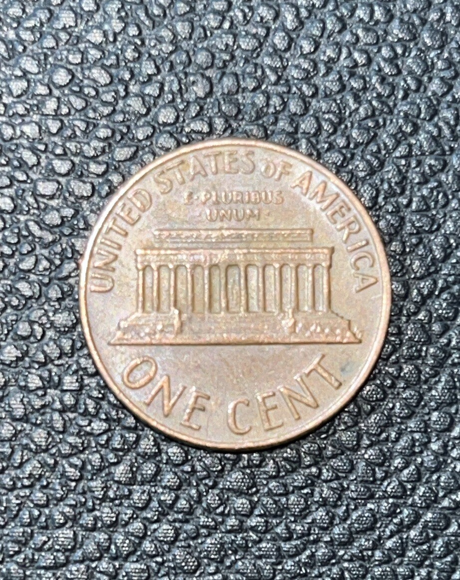 1969 D Lincoln Penny, Floating Roof, (errors)